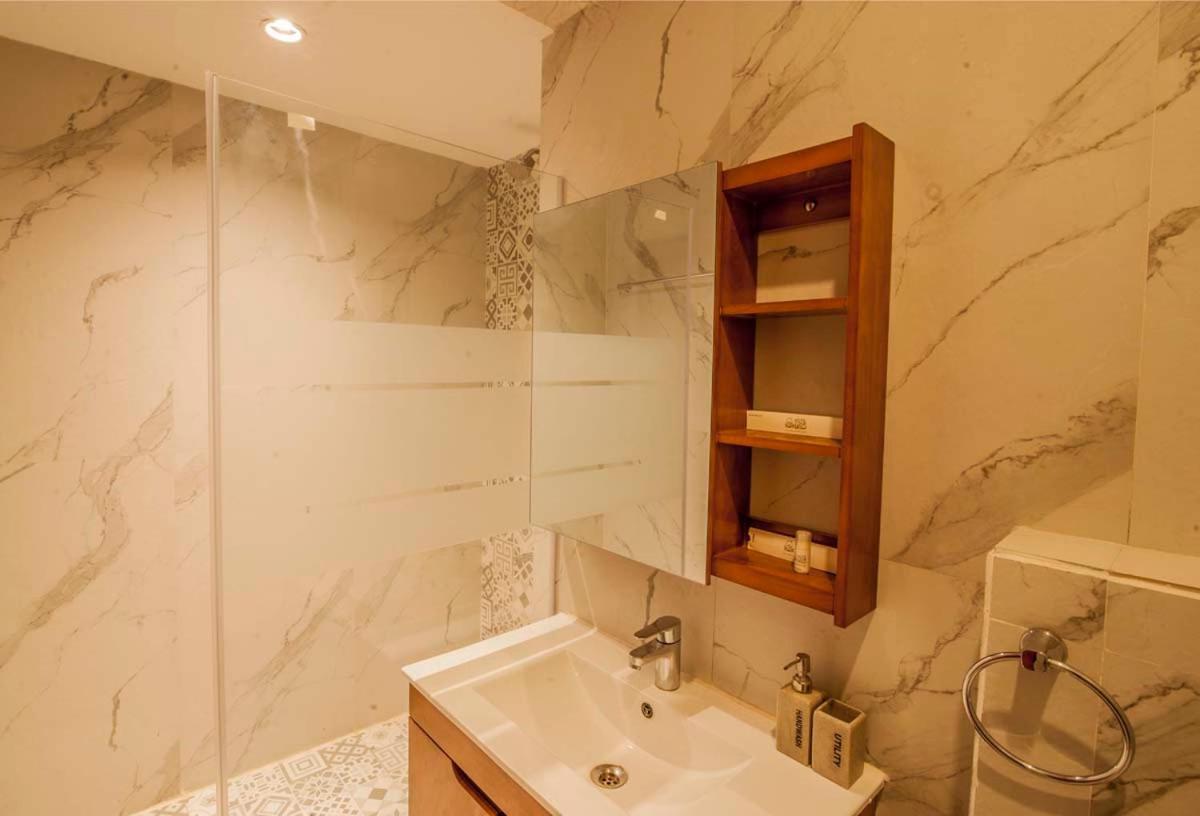 Hotel Sonar Bangla Taki Hasnabad エクステリア 写真